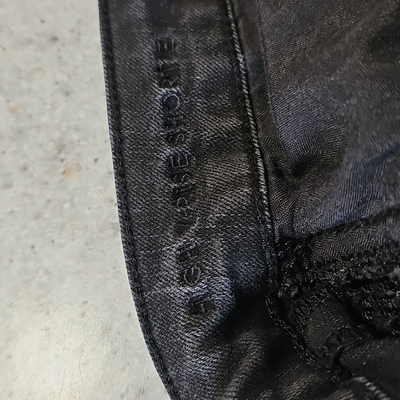 American Eagle Outfitters Size 6 Black Distressed Style Jean Shorts - Picture 7 of 8